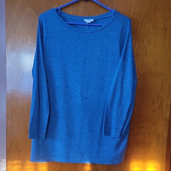 Loft Lounge Tops - LOFT Women's Long Sleeve Top in Blue